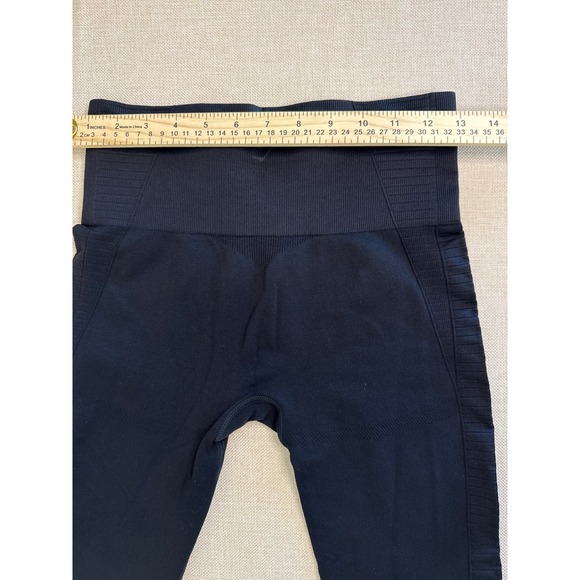 Gymshark Energy+ Seamless Leggings Womens Black High Waisted Eyelet Workout Yoga - Picture 2 of 9